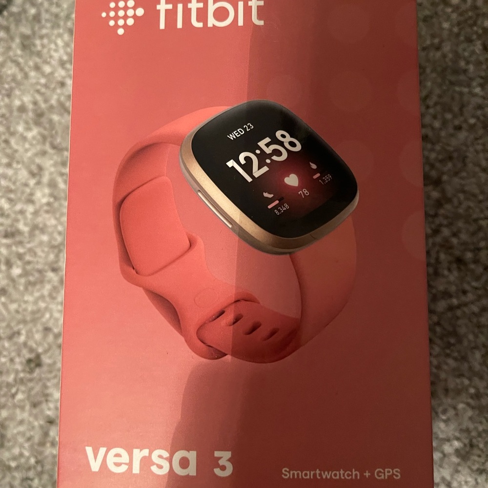 Pink and rose gold Fitbit Versa 3 brand new!